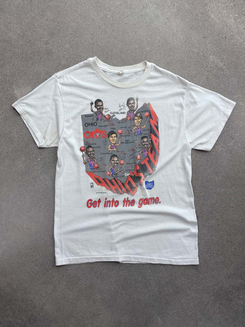 Vintage 1988 Salem Sportswear Cleveland Cavaliers Get Into The Game NBA T-Shirt